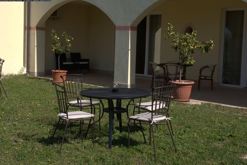 Villa Benvenuto Costermano Exterior foto